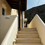 Kanelli΄s * Monemvasía